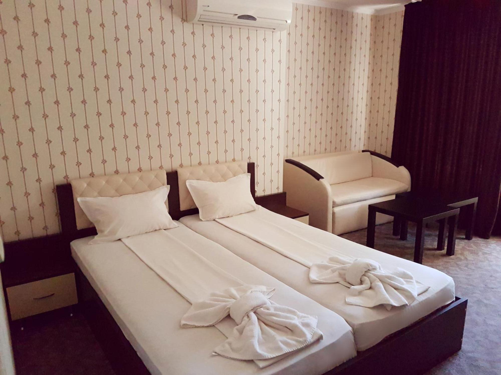 Guest House Saint Apostol 네세부르 외부 사진