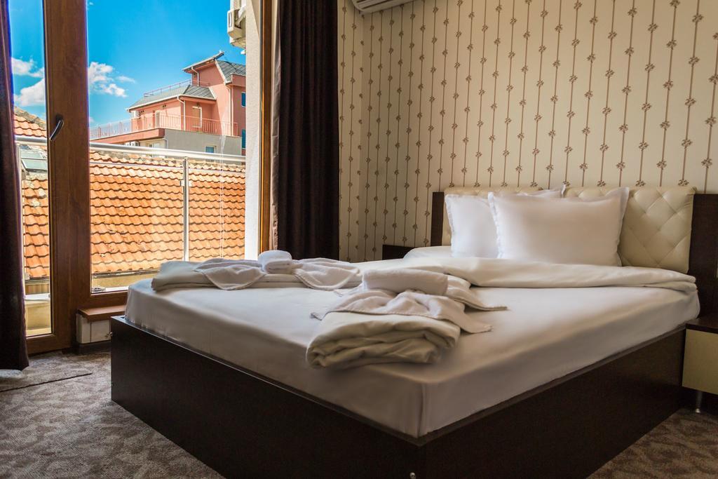 Guest House Saint Apostol 네세부르 외부 사진