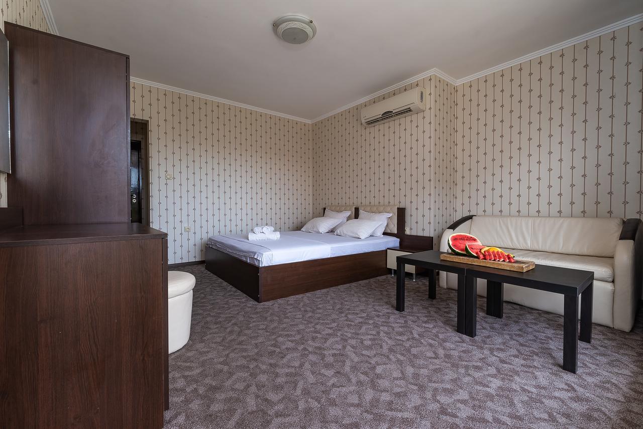 Guest House Saint Apostol 네세부르 외부 사진